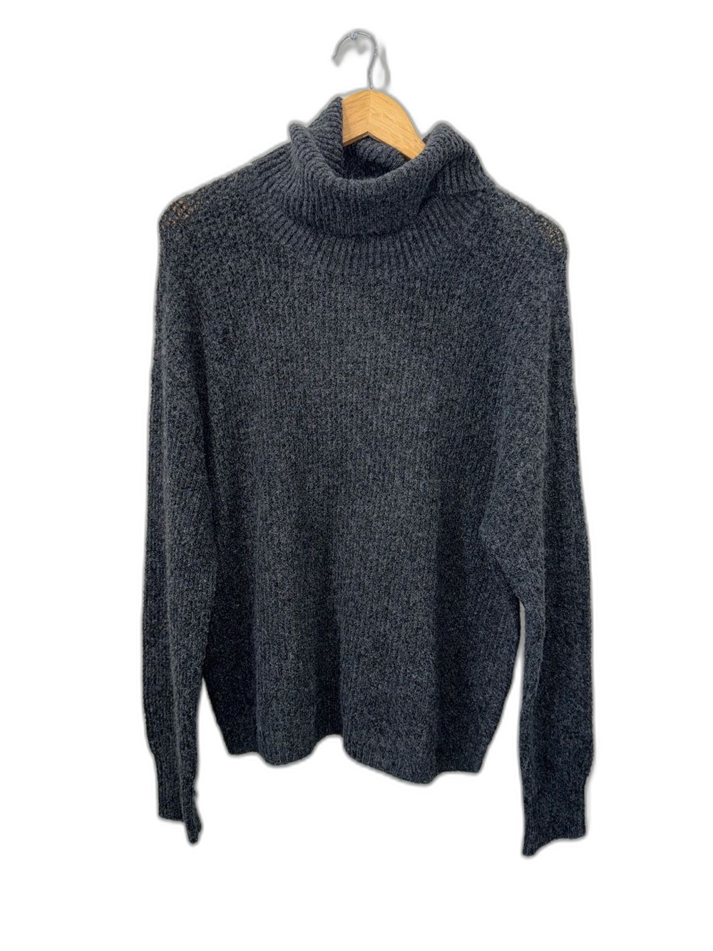 Abound Charcoal Gray Turtleneck Women’s Sweater Size large NWT !